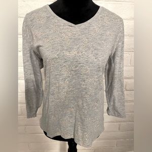 Rebecca Malone Grey and Floral V-neck 3/4 sleeve top, size XL